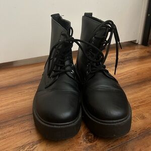 Black Boots